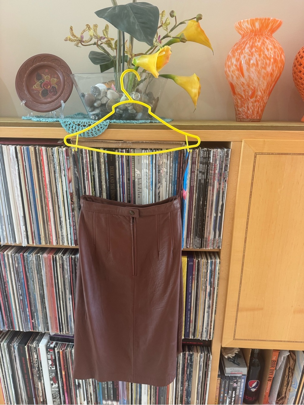 PRICE DROP: LOWELL & WHITNEY, 6, lined, COGNAC/BROWN LAMBSKIN LEATHER SKIRT - Picture 2 of 7